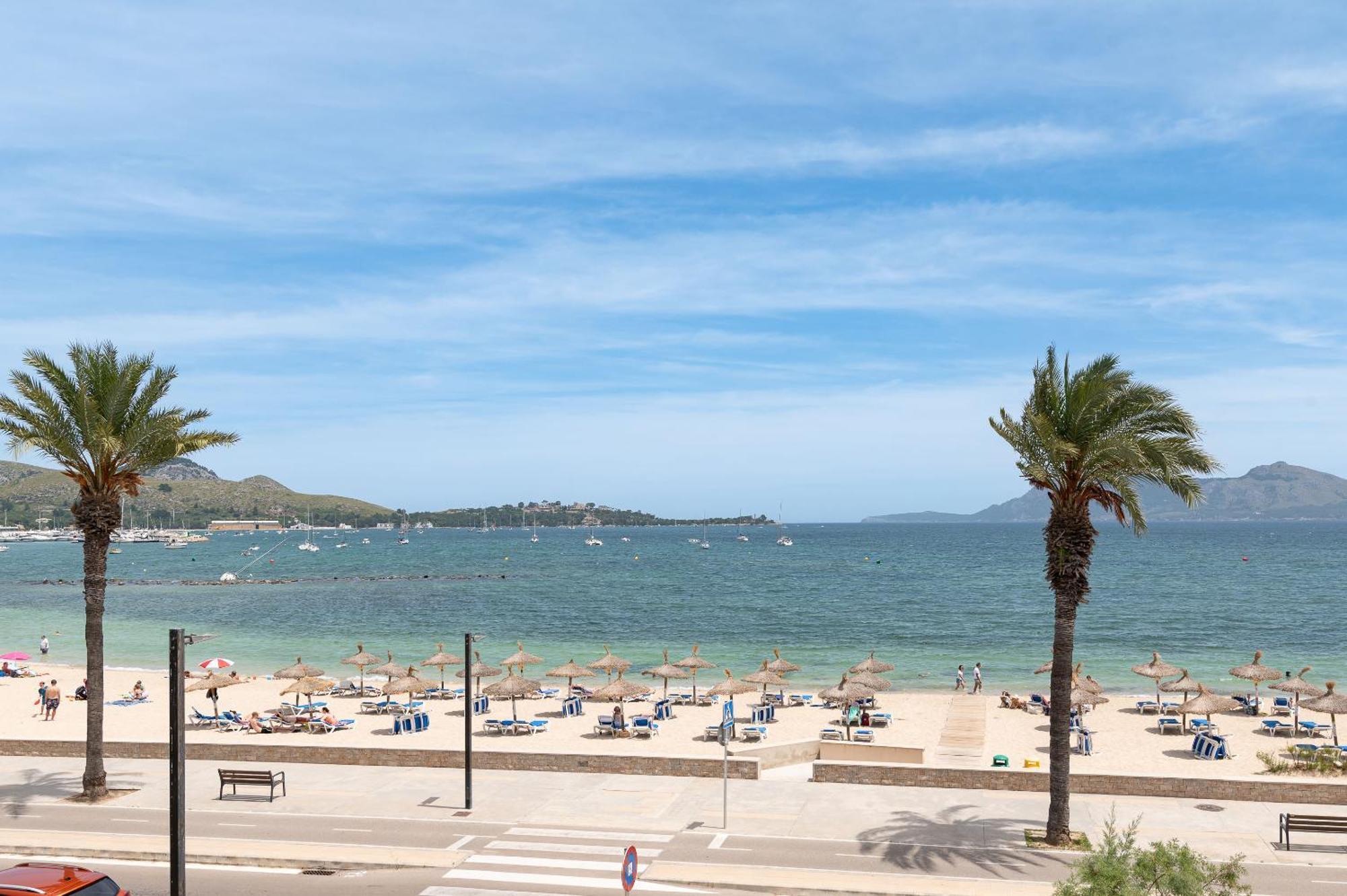 Beachfront Apartment Sivella By Sealand Villas Port de Pollença Kültér fotó